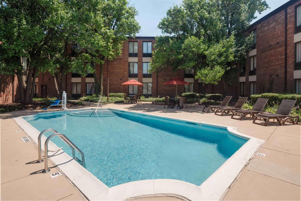 Best Western Chicago - Downers Grove Zewnętrze zdjęcie